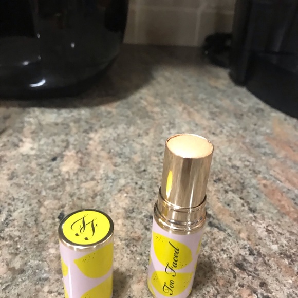 Two faced highlighter - Picture 2 of 3